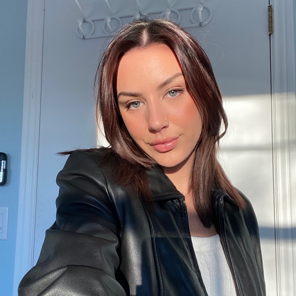 Meet your Posher, Rayne